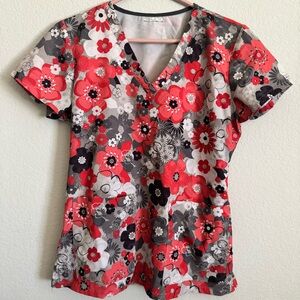 Med Couture S red and black floral scrub top
